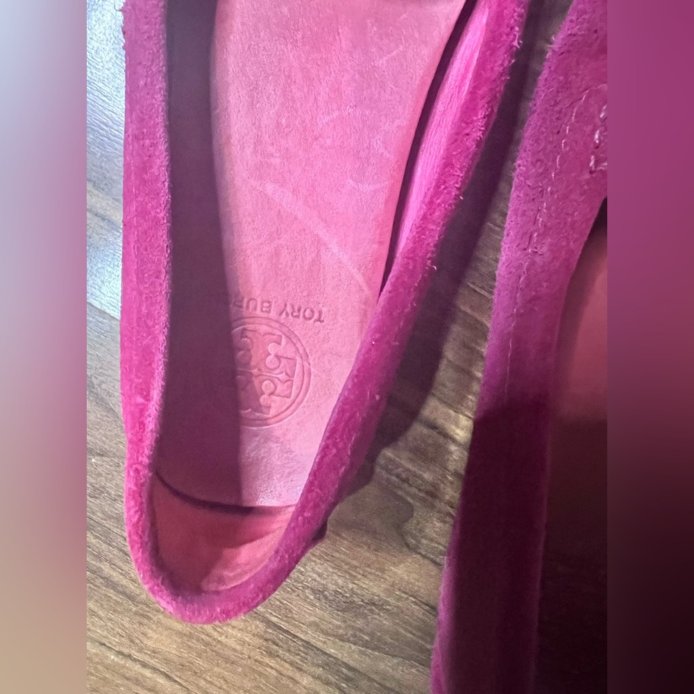 Tory Burch Fuchsia Suede Loafers with Gold Accents - Picture 6 of 6